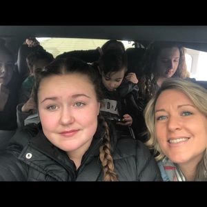 Meet your Posher, Lindsey